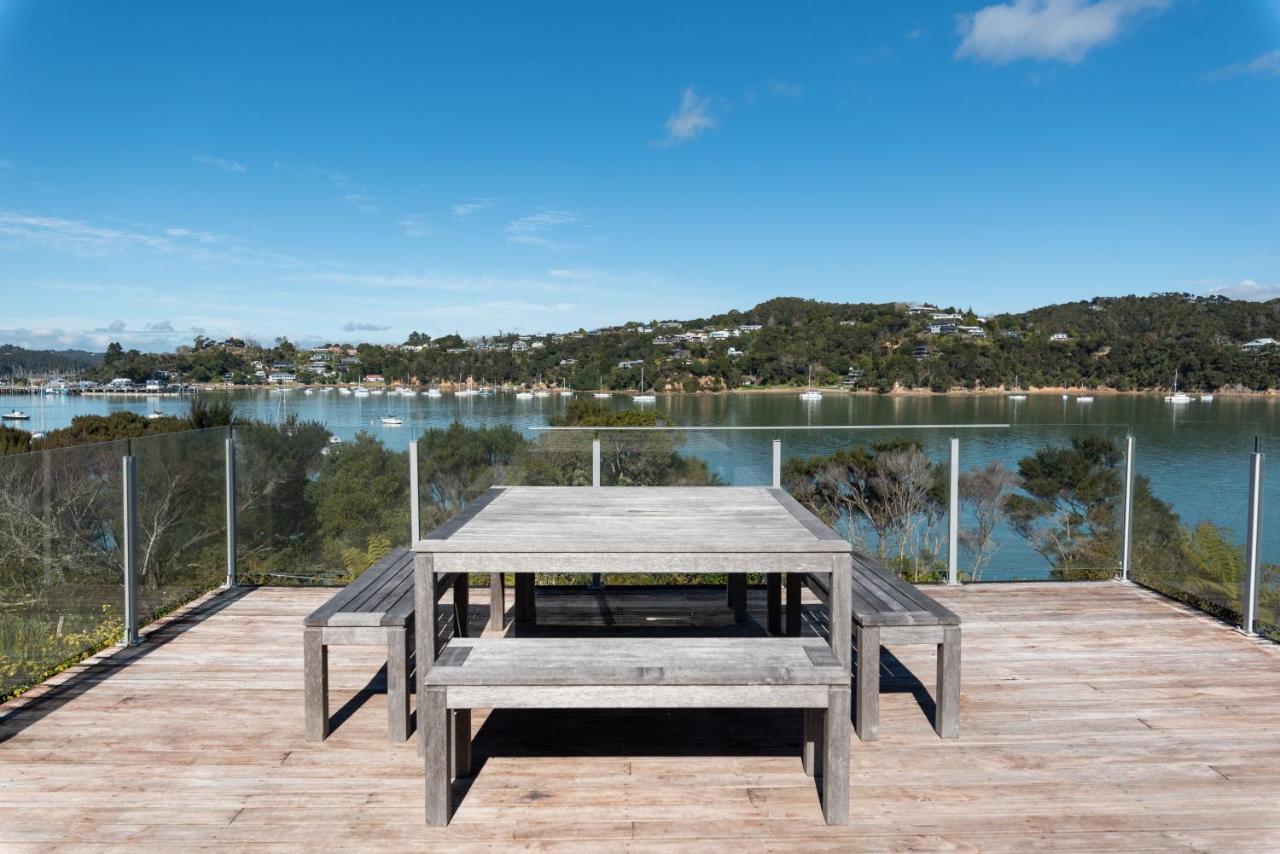 The Tide Watcher - Okiato Holiday Home Opua Exterior foto
